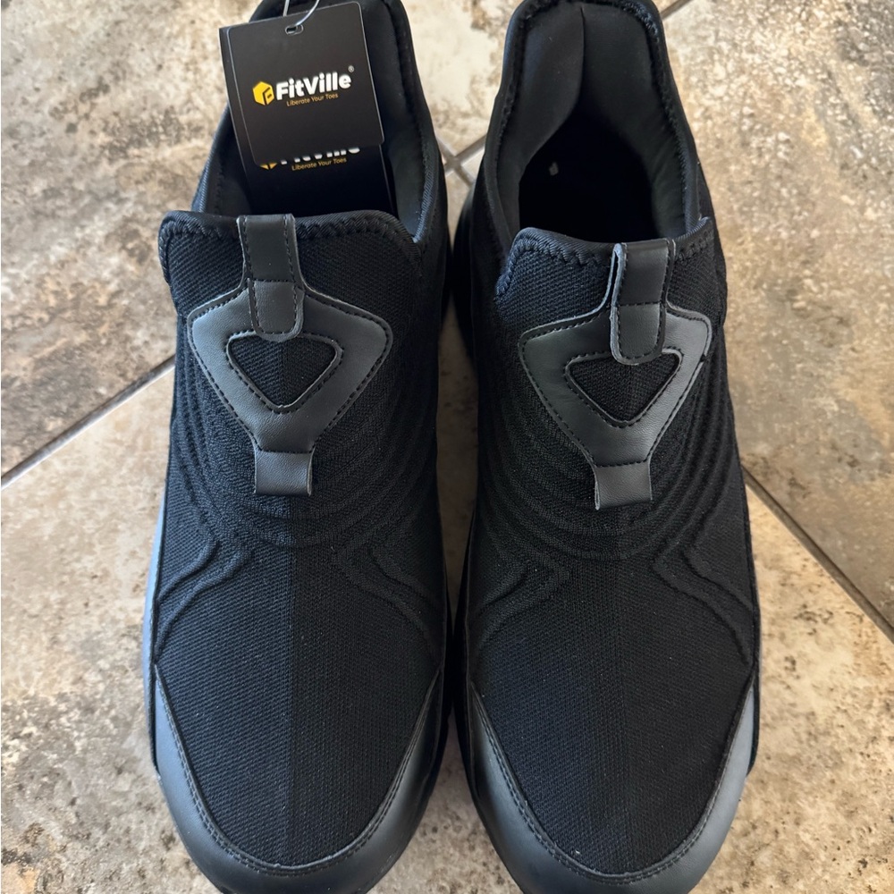 NWT FitVille brand walking sneakers black men’s size 14W